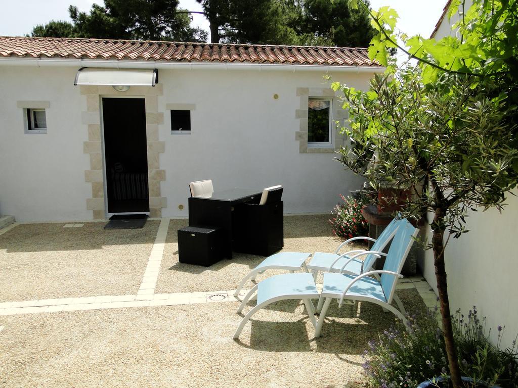La Petite Maison sur l'Ile de Ré La Flotte Exterior foto